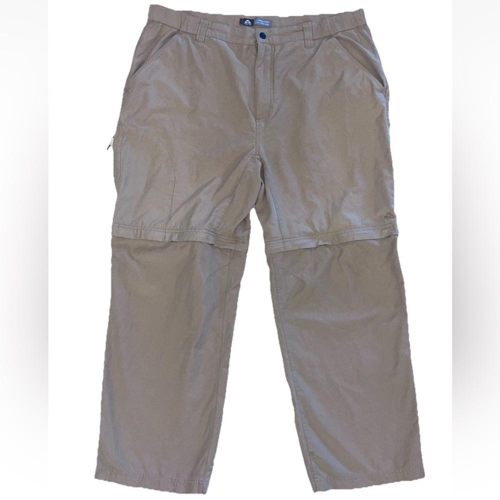 Nike ACG Men’s Vintage Convertible Zip Off Pants / Shorts Sz XL